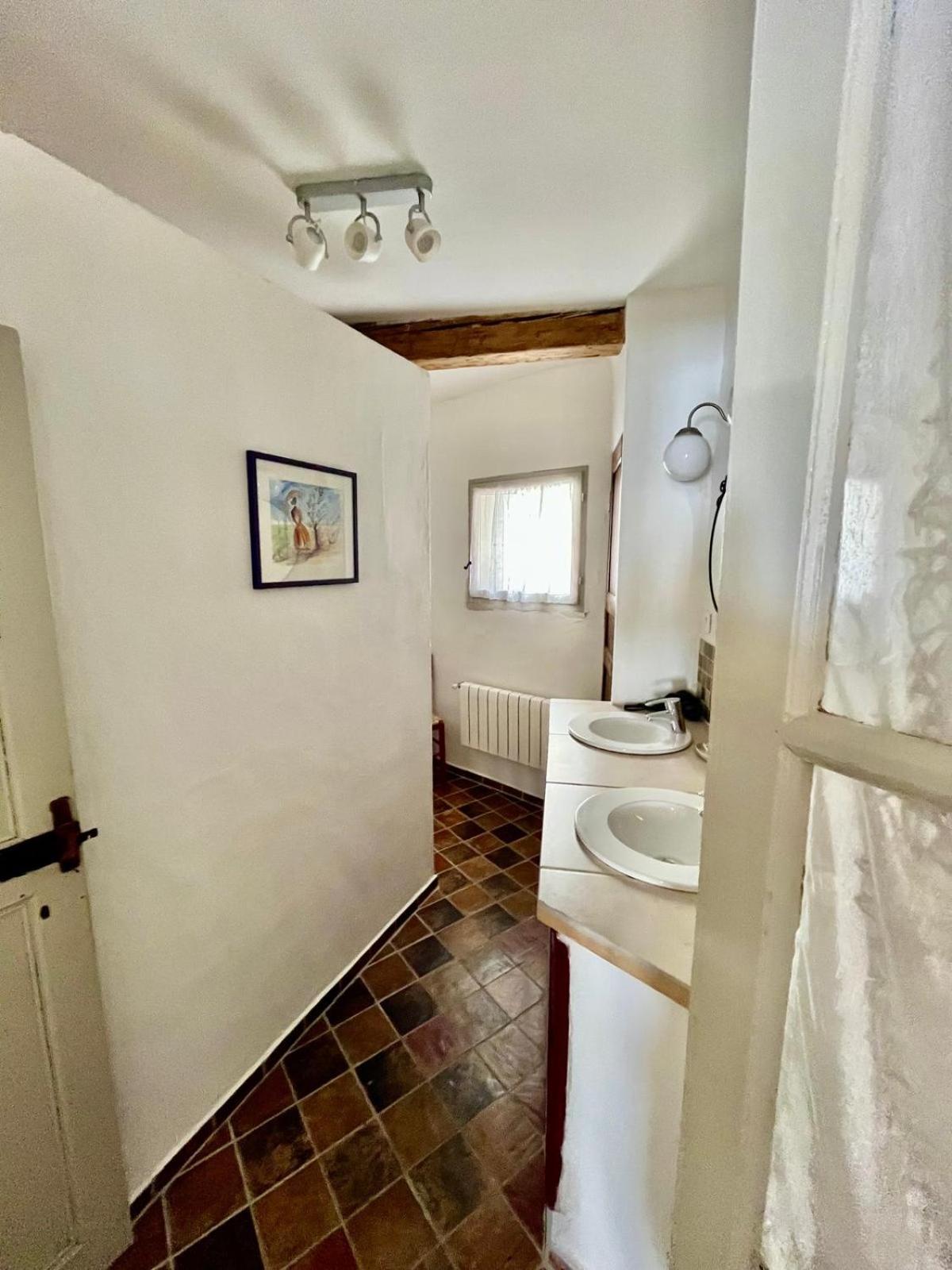 La Sarrasine Guest house *