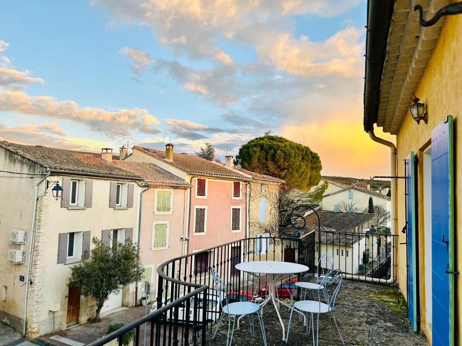 Guest house La Sarrasine