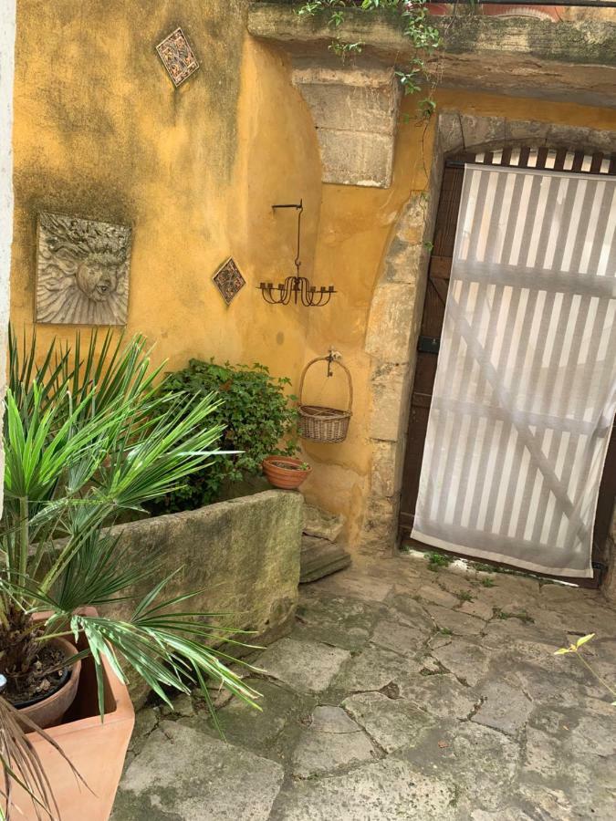 La Sarrasine Guest house